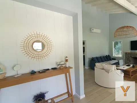 Casa en Venta en Costa Esmeralda, USD 430.000
