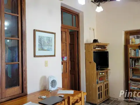 Casa 10 ambientes con 8 baños