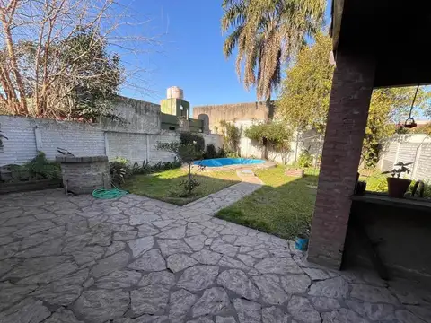 Casa en Venta en Moron, USD 150.000