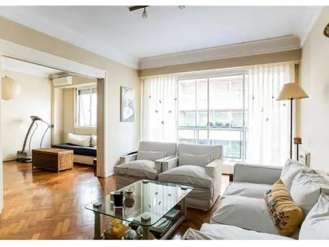 Venta - Recoleta - Quintana 100 - 5 ambientes - Balcón - Luminoso