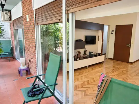 Departamento 4 ambientes con 2 baños