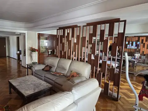 Avenida Belgrano 1700, Piso 9