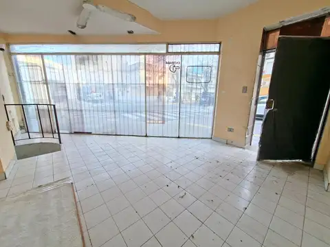 Local en Alquiler en Villa Pueyrredon, $ 900.000