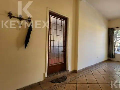 Depto Tipo Casa en Venta 60 años