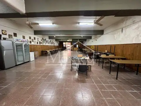 Local Comercial. Salon De Eventos / Local Gastronico, Deposi