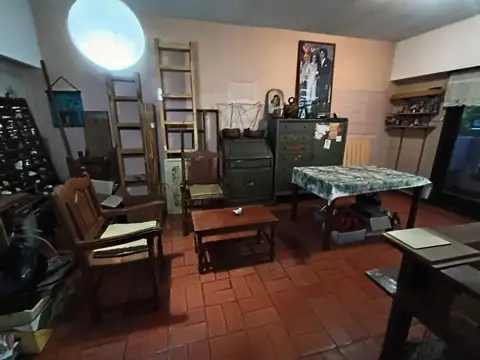 Depto Tipo Casa 6 ambientes con 2 baños
