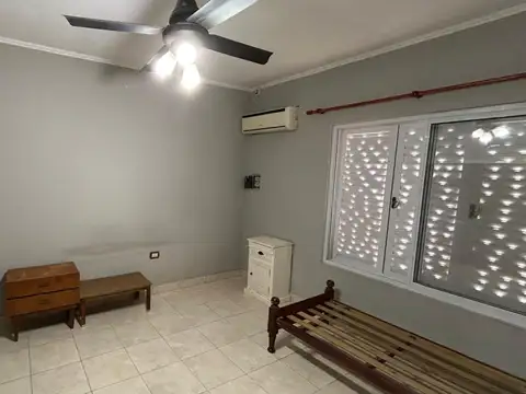 Casa en Alquiler en San Carlos Norte, $ 650.000