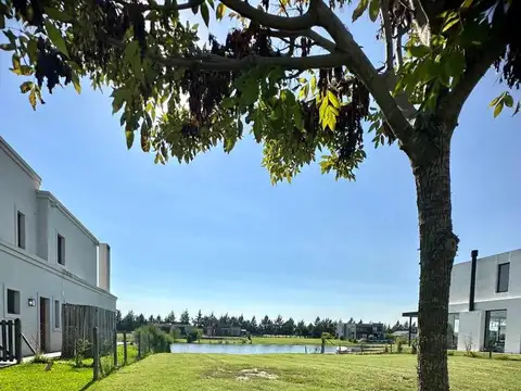 Terreno en Venta en El Naudir, USD 98.000