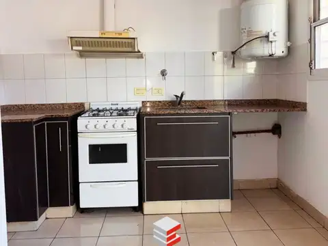Depto Tipo Casa 2 ambientes con 1 baño