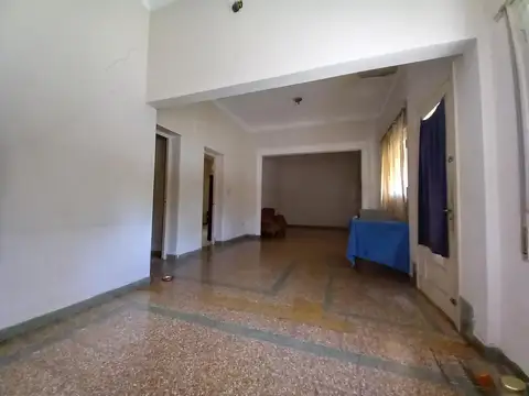Casa en Venta en Alberdi, USD 145.000