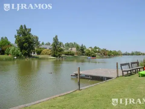 Casa en Venta en Santa Barbara, USD 990.000