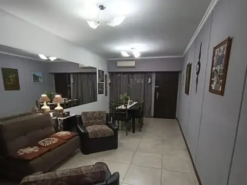 Casa en Venta en Ramos Mejía, USD 145.000