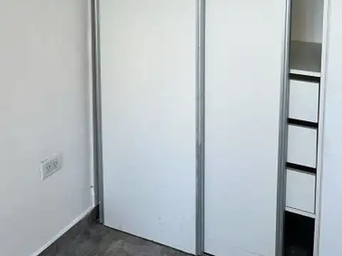 Depto. de 2 amb. en venta | Berazategui Centro