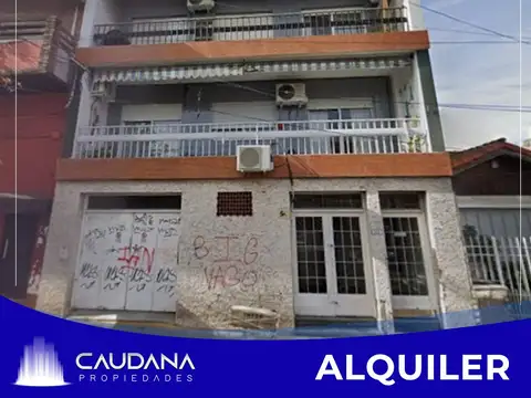 Departamento tres ambientes con cochera en venra en Villa Sarmiento