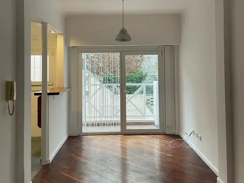Departamento en Venta en La Lucila-Vías/Maipú, USD 135.000