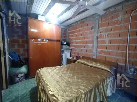 Casa en Venta con 4 cocheras
