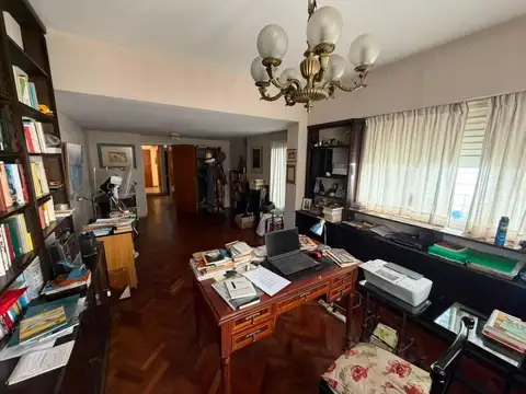 Vendo Semipiso, 4 Dor 4 Baños. Velez Sarsfield 256. Primer Piso