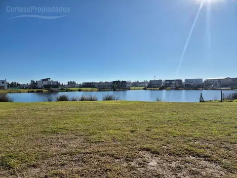 Terreno en Venta de 638,0 m2