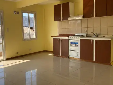 DEPARTAMENTO 2 AMBIENTES CON TERRAZA y COCHERA