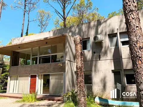 Venta Casa 3 dormitorios con jardín y piscina Puerto Paraíso General Lagos