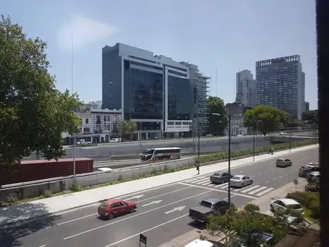 Avenida Alicia Moreau De Justo 1700