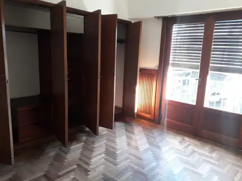 Depto Tipo Casa en Venta 45 años