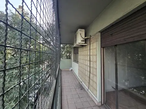 VENTA DEPARTAMENTO TRES AMBIENTES- CONGRESO- PISO 3 FRENTE- OPORTUNIDAD!