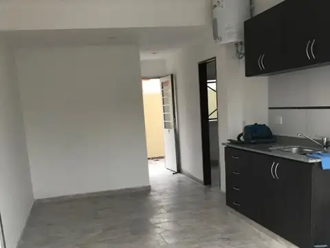 Depto Tipo Casa en Venta de 2 ambientes