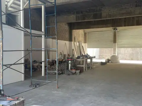 Av. Angel Torcuato De Alvear 3400