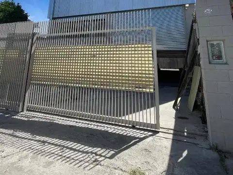 Galpon en Alquiler A Estrenar