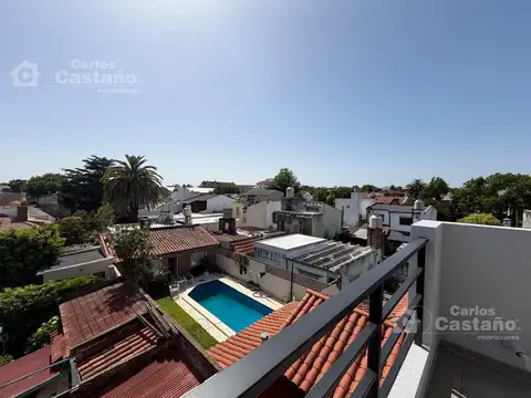 Moderno Dúplex a Estrenar, 3/4 Amb. con Jardín en Exc. Ubicación