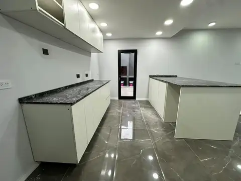 Departamento en Venta en Adrogue, USD 100.000