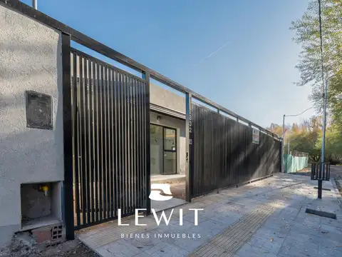 Casa en Venta en Neuquen, USD 380.000