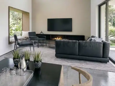 Casa 6 ambientes con 4 baños