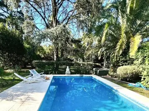 Avenida Constitución 400
