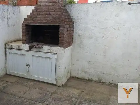 Departamento en venta - 2 dormitorios 1 baño - terraza - 70 mts2 - Las Toninas
