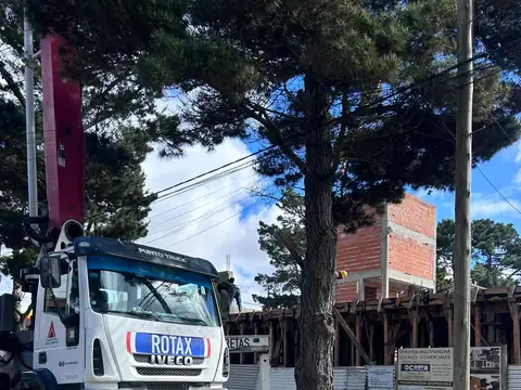 Departamentos y Locales en Construcción