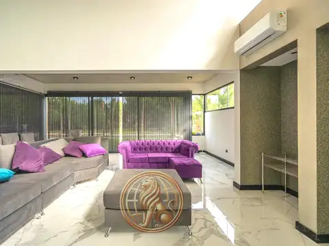 Casa en Venta al Este