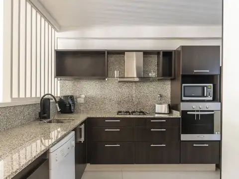 Departamento 3 ambientes con 2 baños