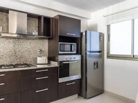 Departamento en Alquiler con 1 cocheras