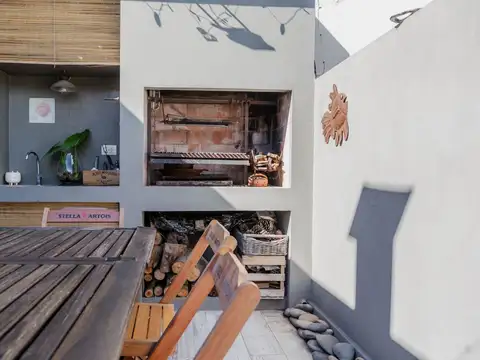Depto Tipo Casa en Venta de 3 dormitorios