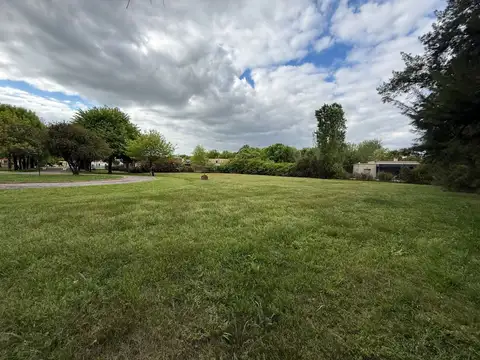 LOTE EN VENTA 990m2 BARRIO CERRADO TRISTAN SUAREZ