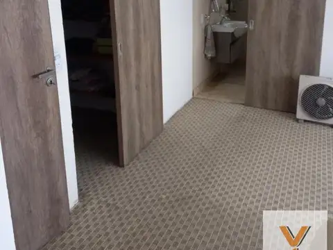 Casa 6 ambientes con 4 baños