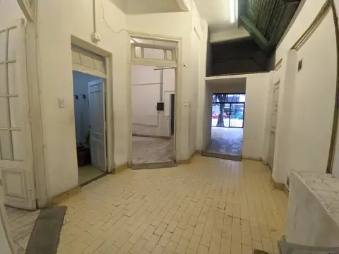 Local en Venta 76 años