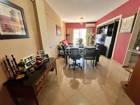 ROSALES 100, Piso 5