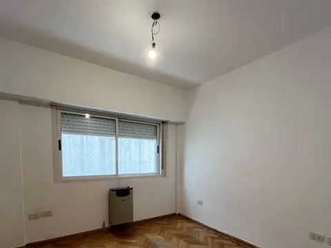 Departamento en Alquiler en Almagro, $ 700.000