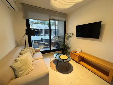 Rioja 919 , Piso 8
