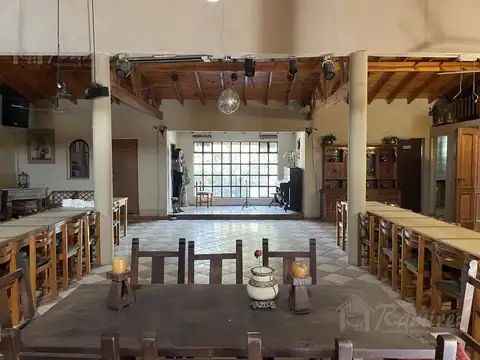 Local en Venta 40 años