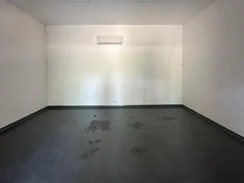 Depósito en Exaltacion De La Cruz