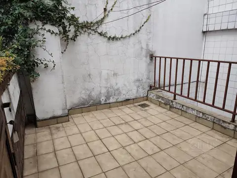 Castro 1100